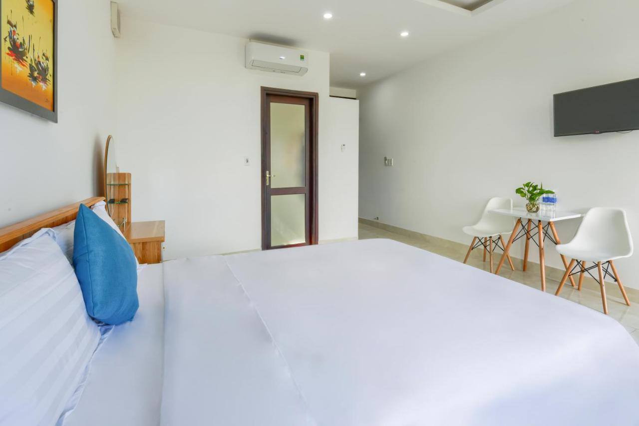 Gio Chieu Homestay - Riverside & Swimming Pool Хойан Экстерьер фото